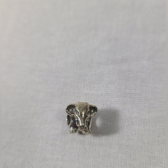 Authentic Pandora Retired 'Lucky Elephant' Charm 925 ALE - Picture 1 of 4
